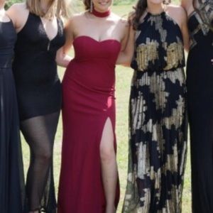 Red prom dress